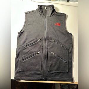The North Face Men’s Utility Fleece-Lined Vest, multiple pockets, size small.